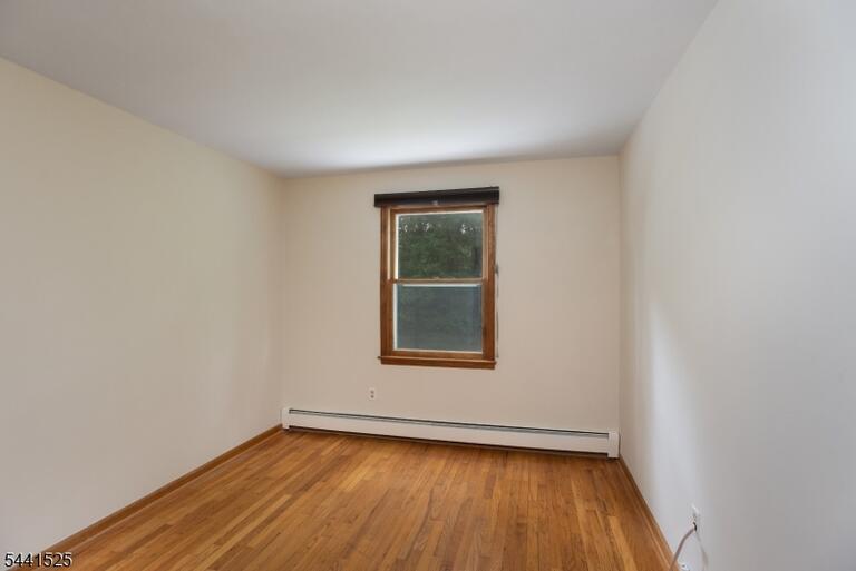 Property listing MLS 4036608 photo 17