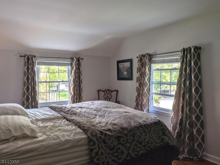 Property listing MLS 4036702 photo 18