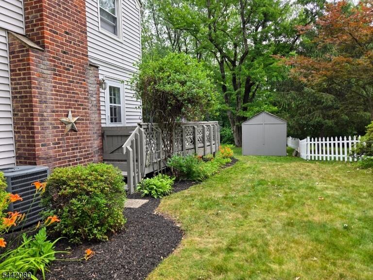 Property listing MLS 4036702 photo 26