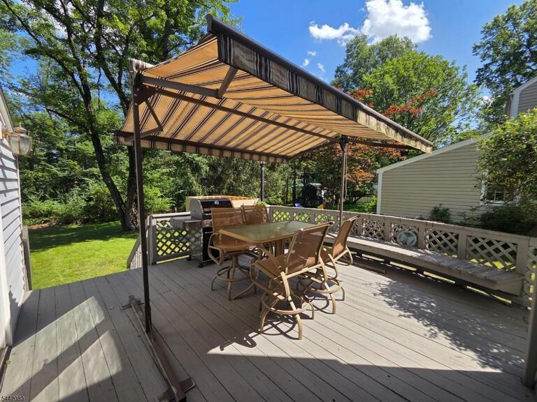 Property listing MLS 4036702 photo 32