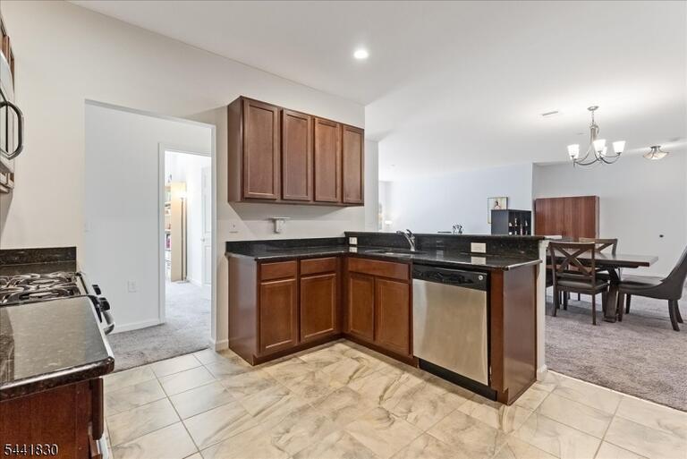 Property listing MLS 4037492 photo 15