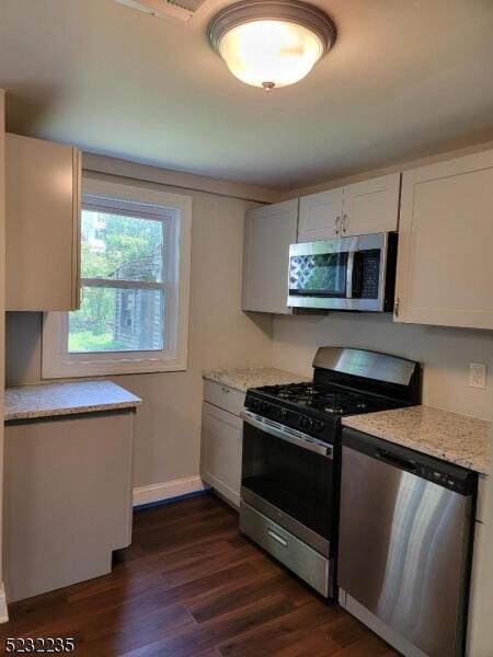 Property listing MLS 4038184 photo 11