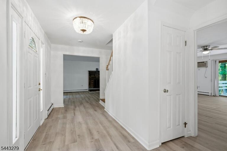 Property listing MLS 4038316 photo 10