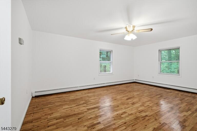 Property listing MLS 4038316 photo 19