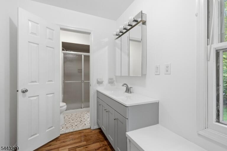 Property listing MLS 4038316 photo 24