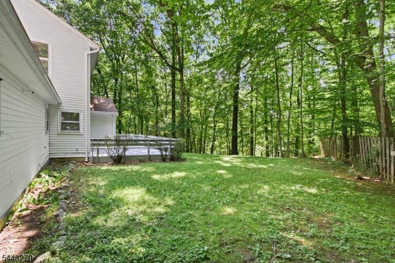 Property listing MLS 4038316 photo 4