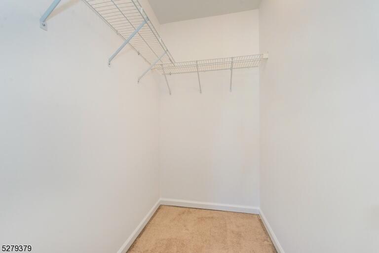 Property listing MLS 4038605 photo 13