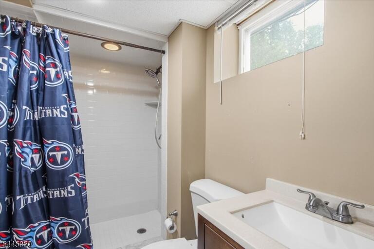 Property listing MLS 4039128 photo 38