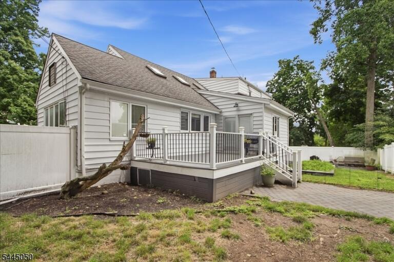 Property listing MLS 4039128 photo 43