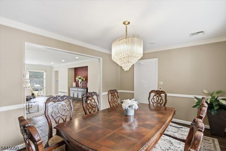 Property listing MLS 4039128 photo 8