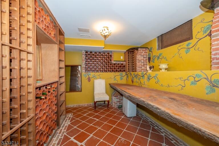 Property listing MLS 4040464 photo 42