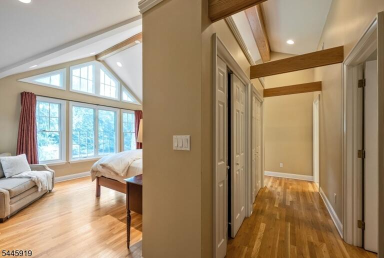 Property listing MLS 4041161 photo 25