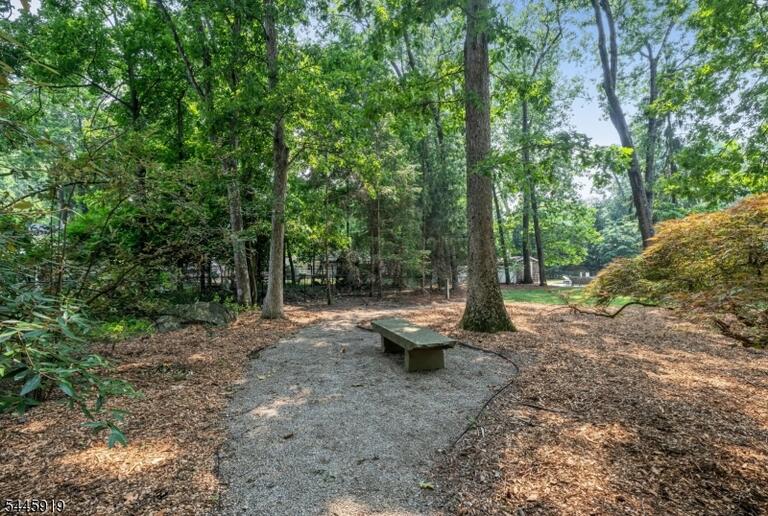 Property listing MLS 4041161 photo 38