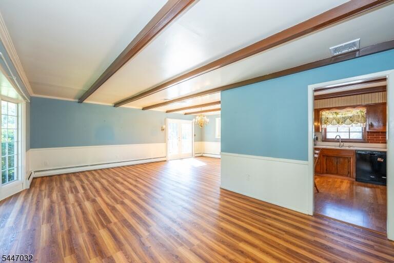 Property listing MLS 4041336 photo 11