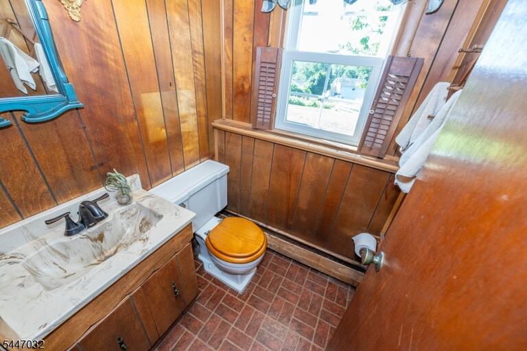 Property listing MLS 4041336 photo 24