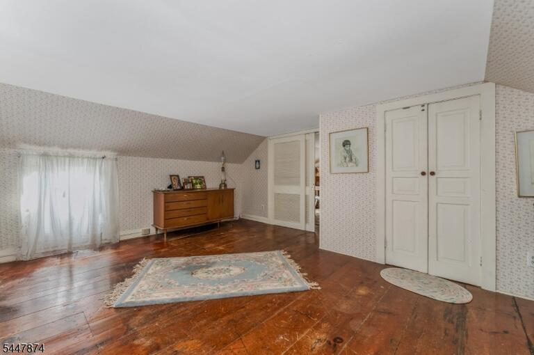 Property listing MLS 4041789 photo 22