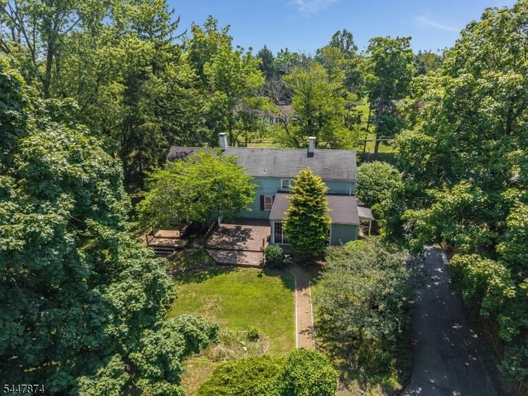 Property listing MLS 4041789 photo 41