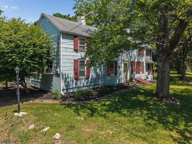 Property listing MLS 4041789 photo 43