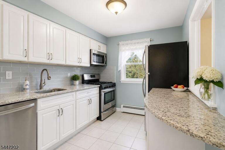Property listing MLS 4042392 photo 2