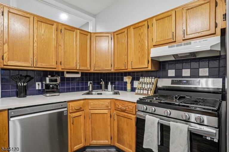 Property listing MLS 4042515 photo 13