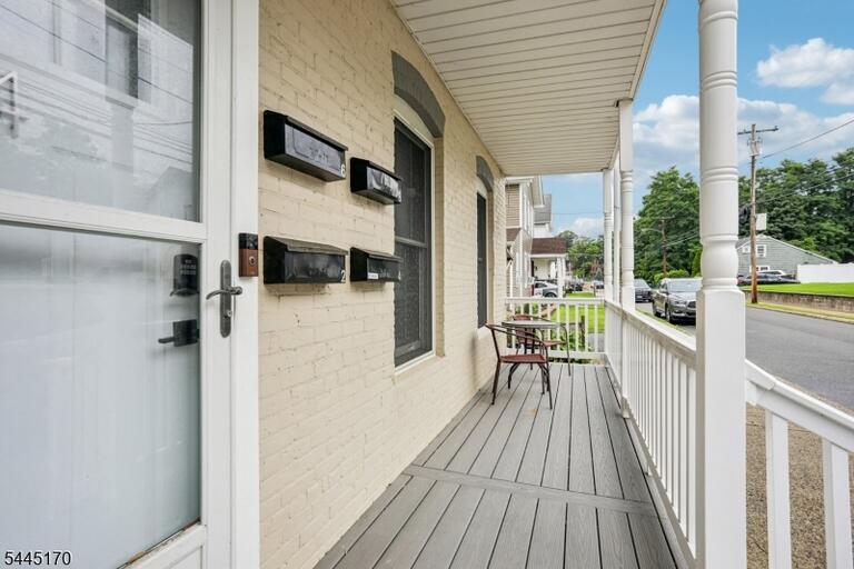 Property listing MLS 4042515 photo 18