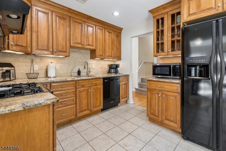 Property listing MLS 4042740 photo 10