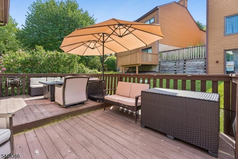Property listing MLS 4042740 photo 25