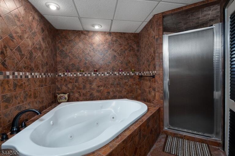 Property listing MLS 4043277 photo 23
