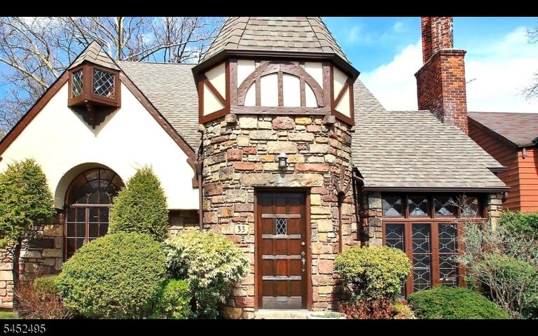 Property listing MLS 4045747 photo 1