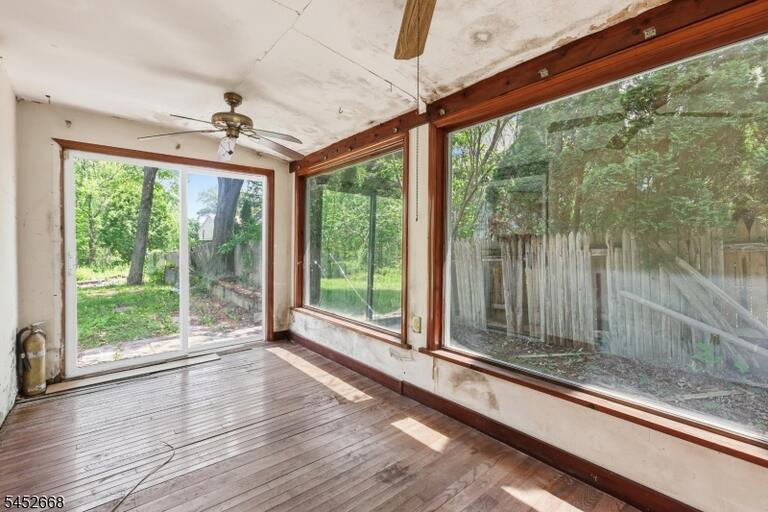 Property listing MLS 4045851 photo 14