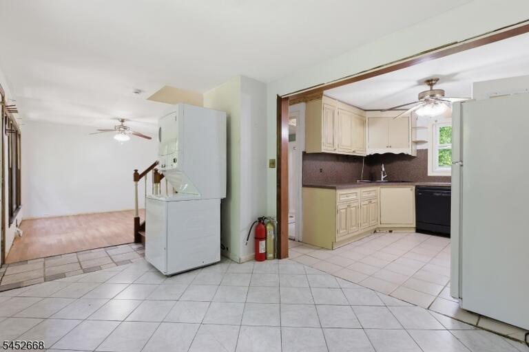 Property listing MLS 4045851 photo 9