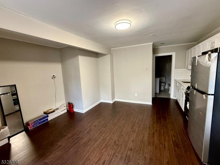 Property listing MLS 4045911 photo 3