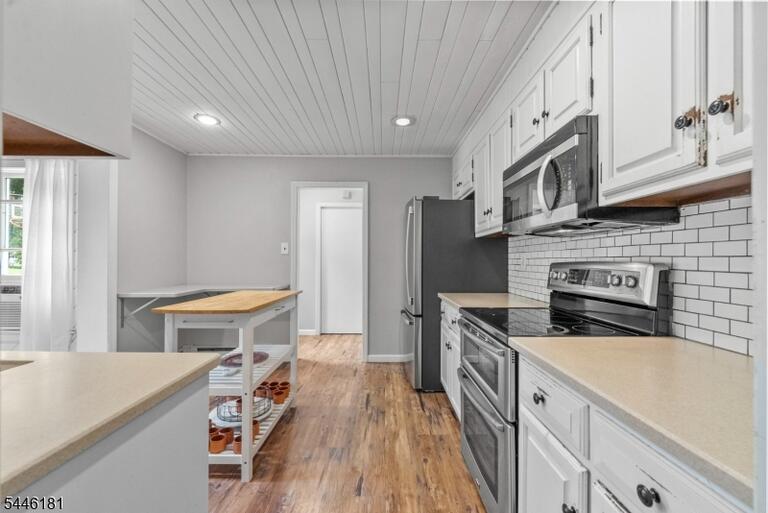 Property listing MLS 4046460 photo 11