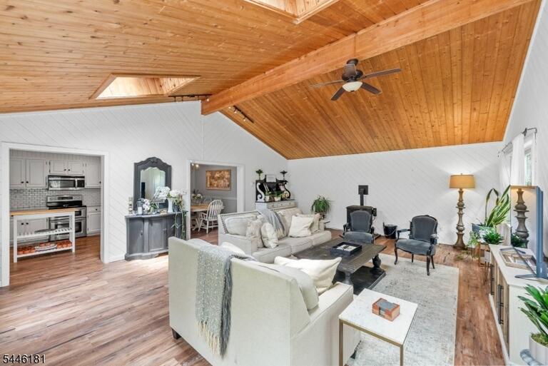 Property listing MLS 4046460 photo 16