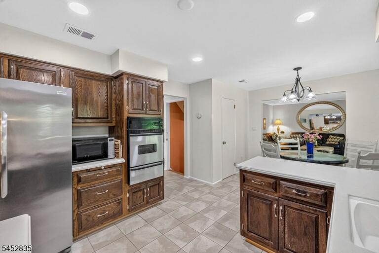 Property listing MLS 4046555 photo 13
