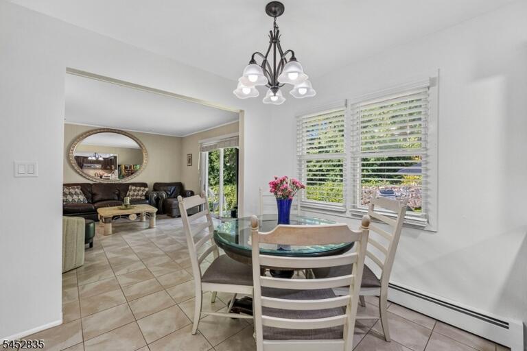 Property listing MLS 4046555 photo 14