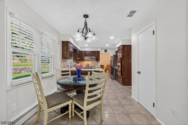 Property listing MLS 4046555 photo 15
