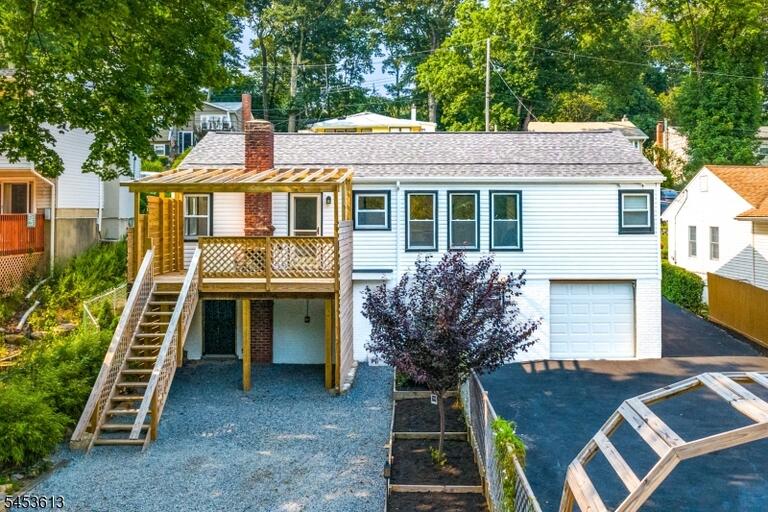 Property listing MLS 4046701 photo 27