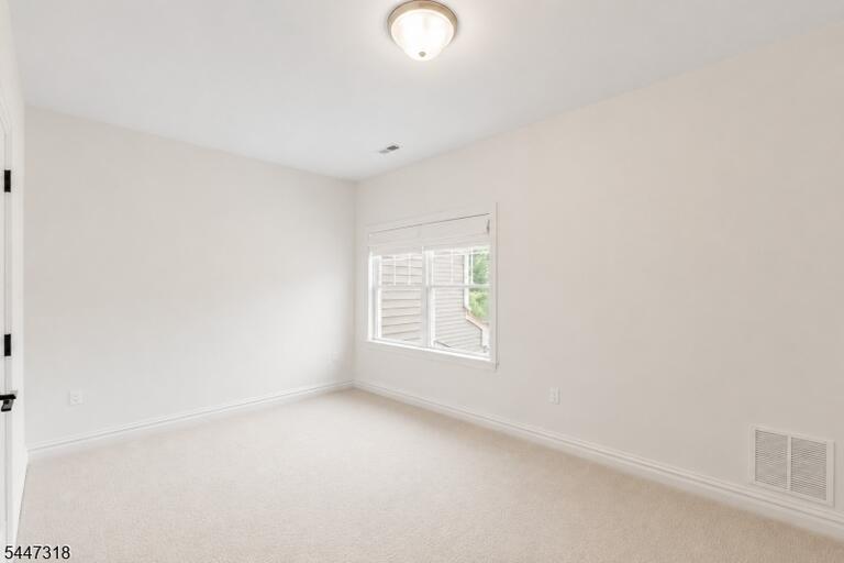 Property listing MLS 4046766 photo 22