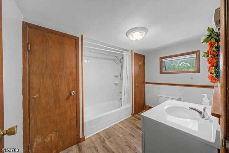 Property listing MLS 4046816 photo 18