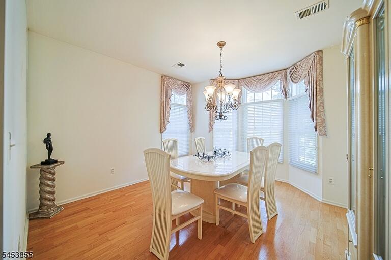 Property listing MLS 4046902 photo 15