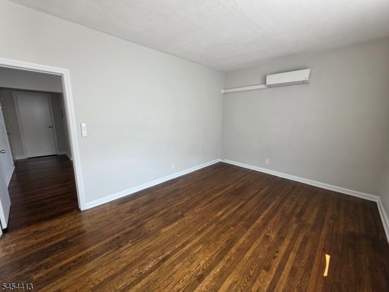 Property listing MLS 4047321 photo 6