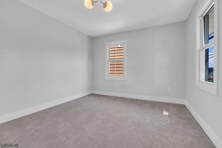 Property listing MLS 4047522 photo 25