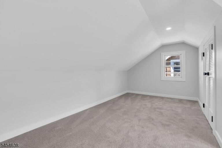 Property listing MLS 4047522 photo 31
