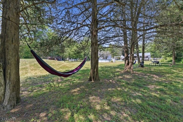 Property listing MLS 4047719 photo 28