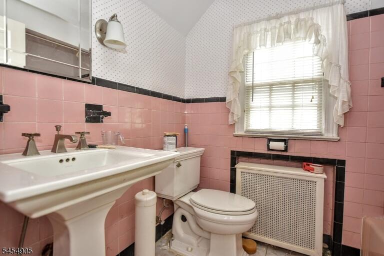 Property listing MLS 4047794 photo 10