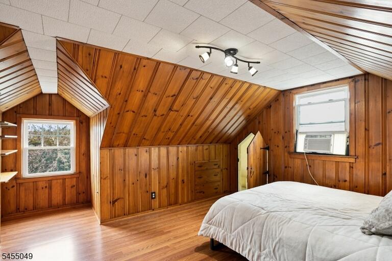 Property listing MLS 4047870 photo 11