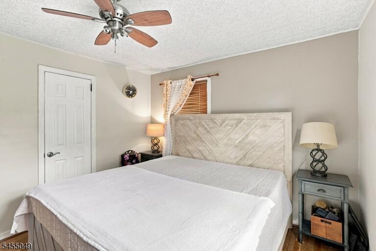 Property listing MLS 4047870 photo 7