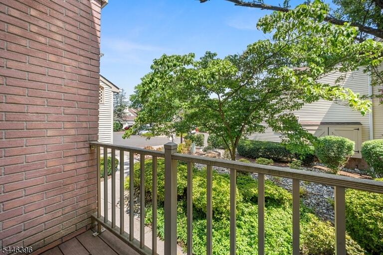 Property listing MLS 4047981 photo 22