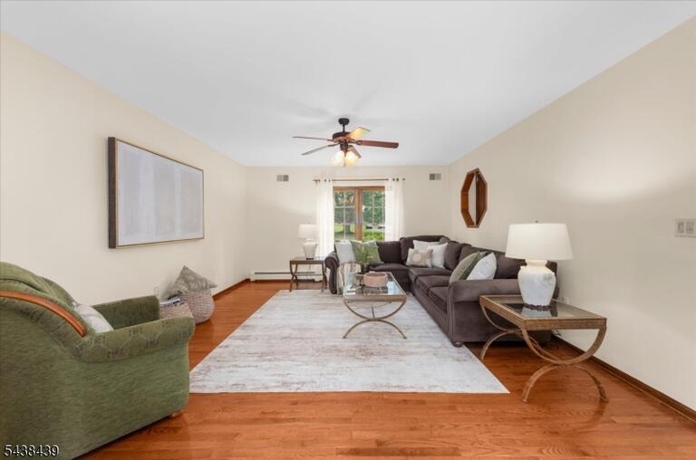Property listing MLS 4048491 photo 14